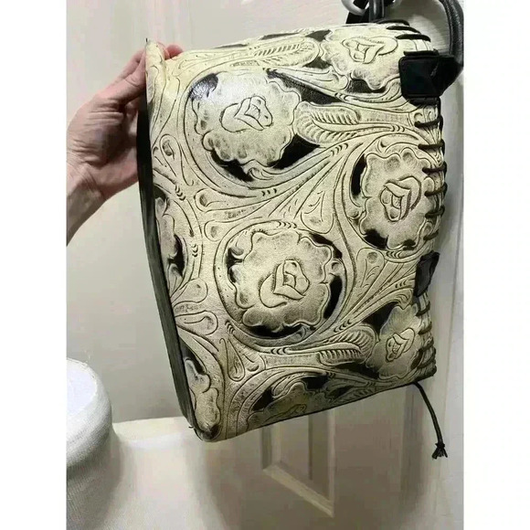 Berge Floral Leather Tooled Bag/Purse Tan Black - Picture 7 of 11